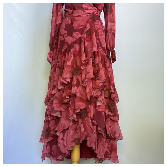 NWT Anthropologie Hutch Kya Long-Sleeve V-Neck Printed Tiered Wrap Maxi Dress XS - Picture 9 of 17